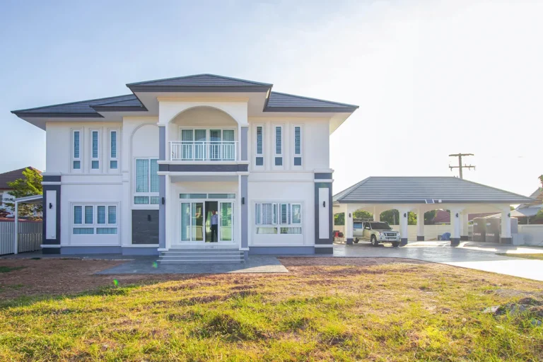 Estate 818 乌汶府房屋建造